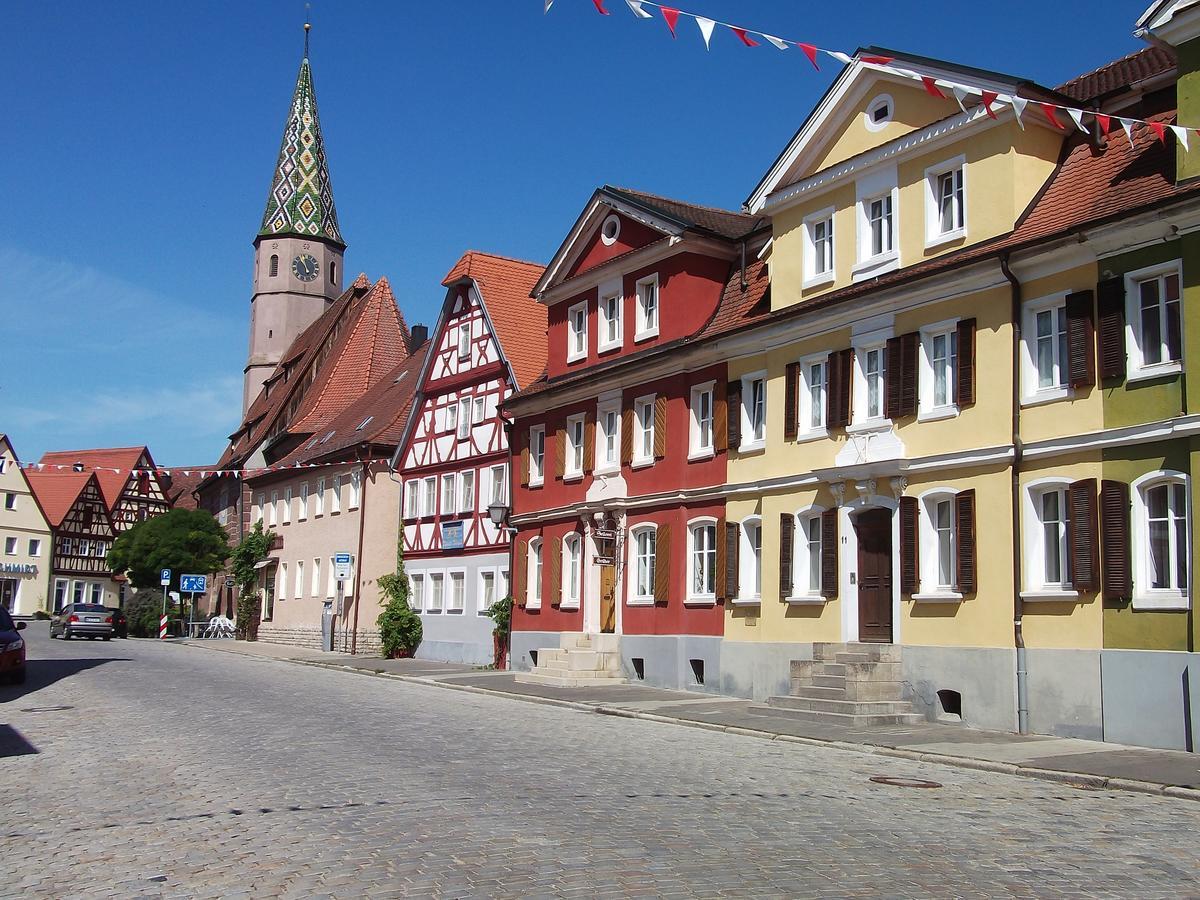 Ferienwohnungen Flora Bad Windsheim Luaran gambar